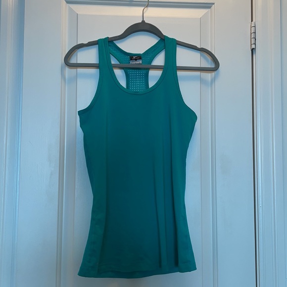 Nike Dri-fit turquoise racerback tank - Picture 4 of 7